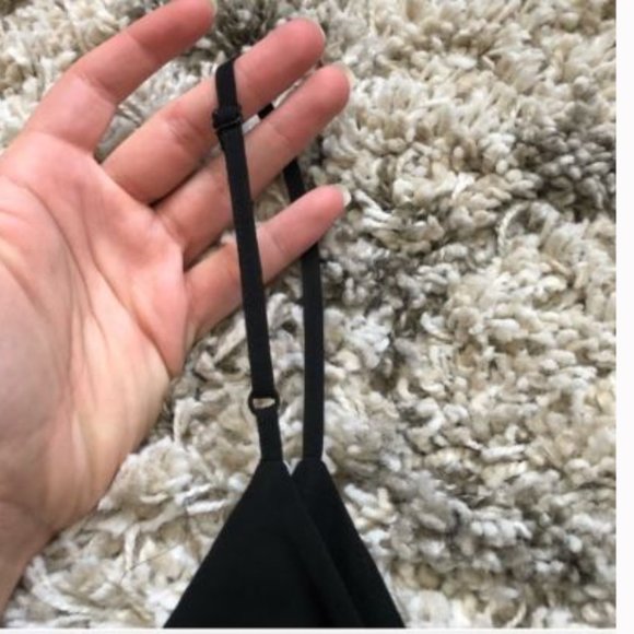 Babaton “Warren” Tie-Waist V-neck Camisole - Picture 10 of 12